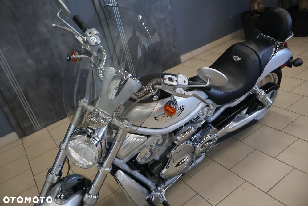 Harley-Davidson V-Rod Night Rod - 32
