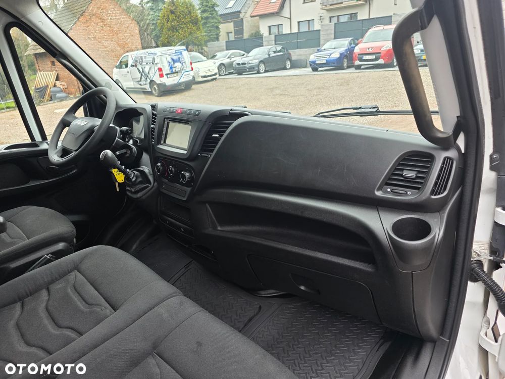 Iveco Daily - 24