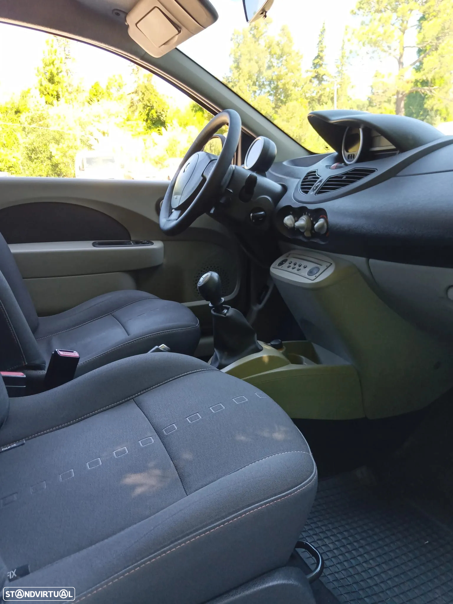 Renault Twingo 1.2 16V Dynamique S - 9