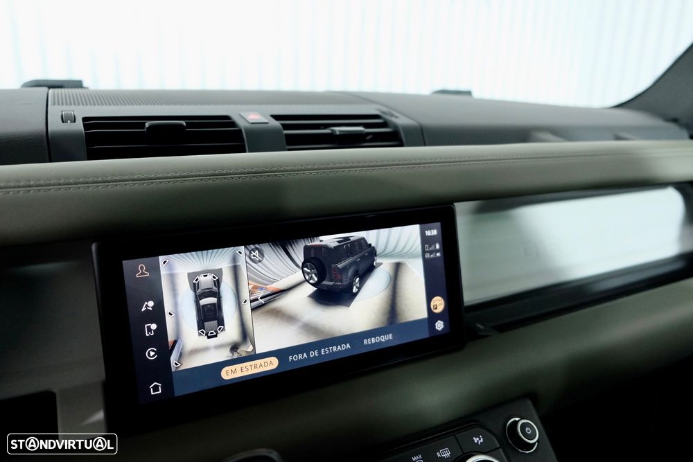 Land Rover Defender 110 P400 HSE - 22