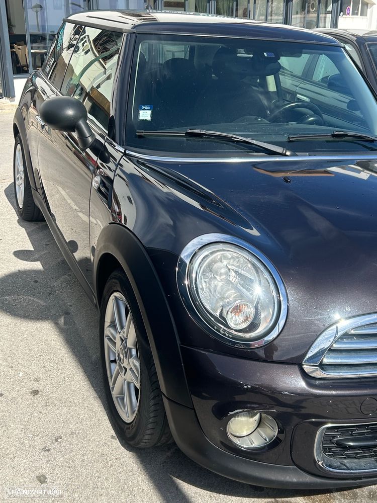 MINI 3 Portas One D - 7