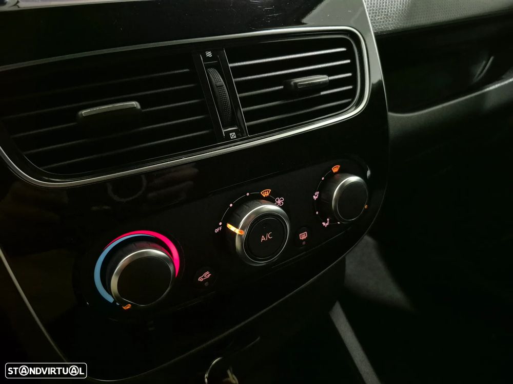 Renault Clio Sport Tourer 1.5 dCi Limited - 18