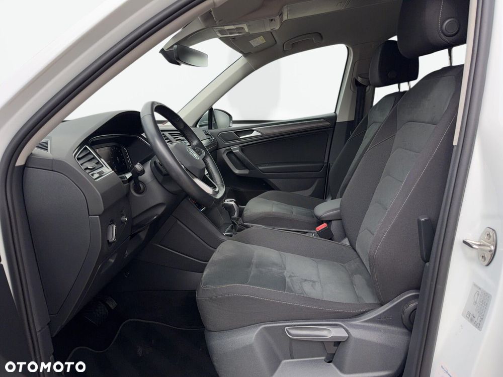 Volkswagen Tiguan Allspace - 11