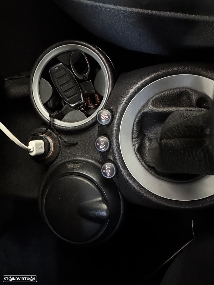 MINI Cabrio Cooper S - 13