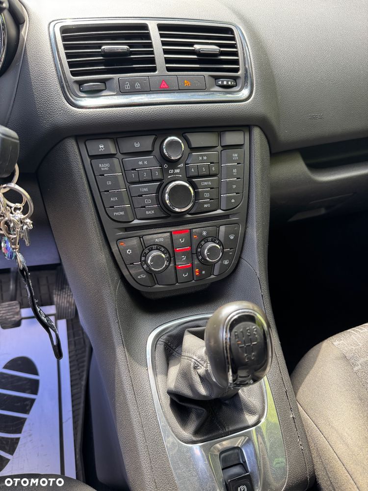 Opel Meriva - 25