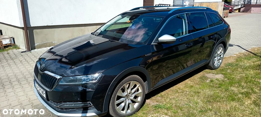 Skoda Superb 2.0 TSI 4x4 Scout DSG - 23