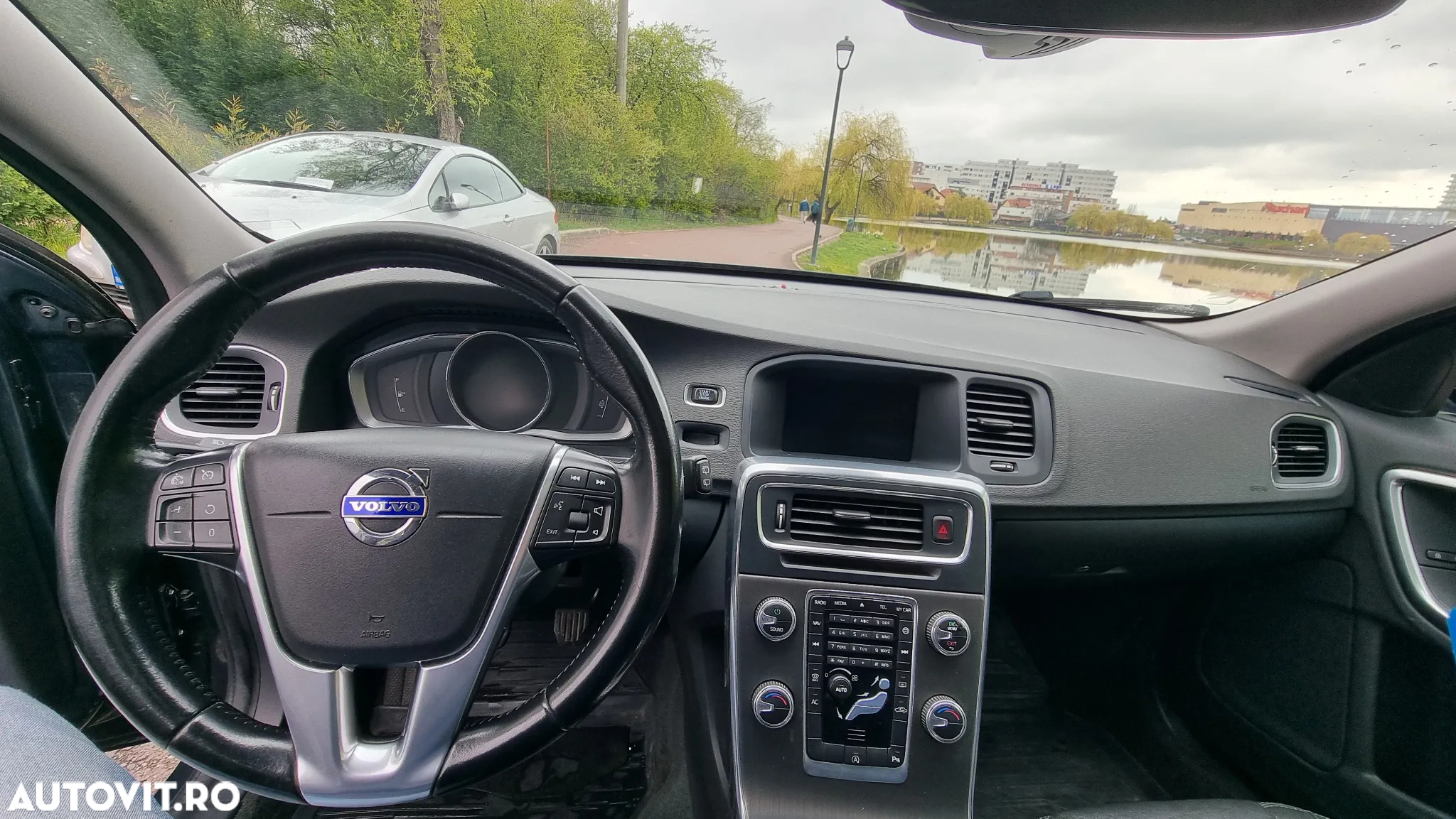 Volvo V60 Cross Country D4 - 8