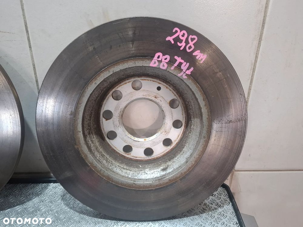 Tarcze hamulcowe tył+klocki komplet Volkswagen Passat B8 2019 rok 29,8 cm szerokość - 4