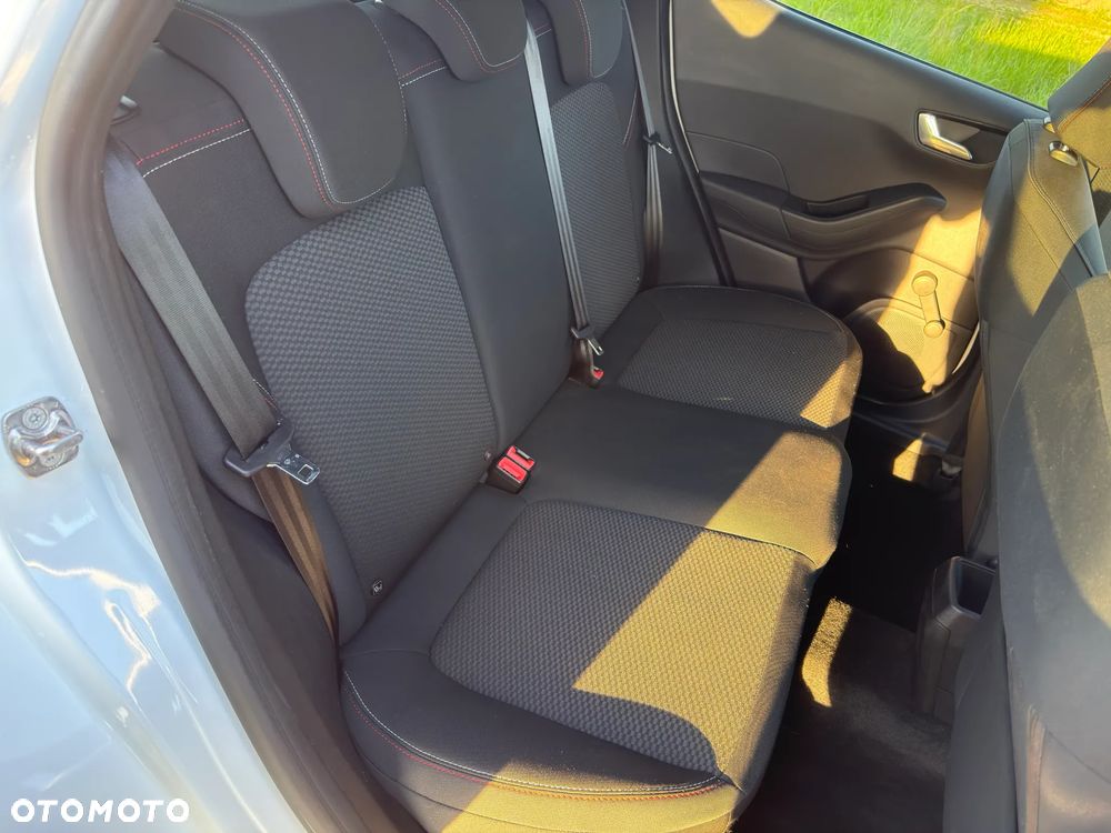 Ford Fiesta 1.0 EcoBoost STart-Stop ST-LINE - 25