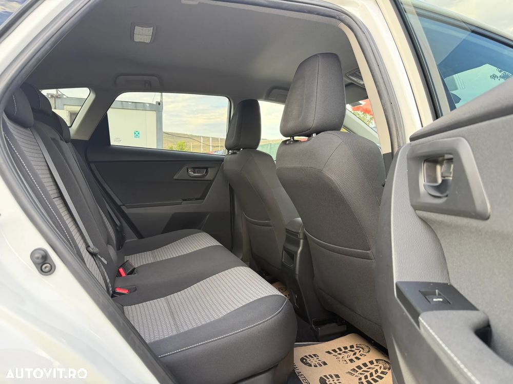 Toyota Auris 1.8 VVT-i Automatik Team Deutschland - 37