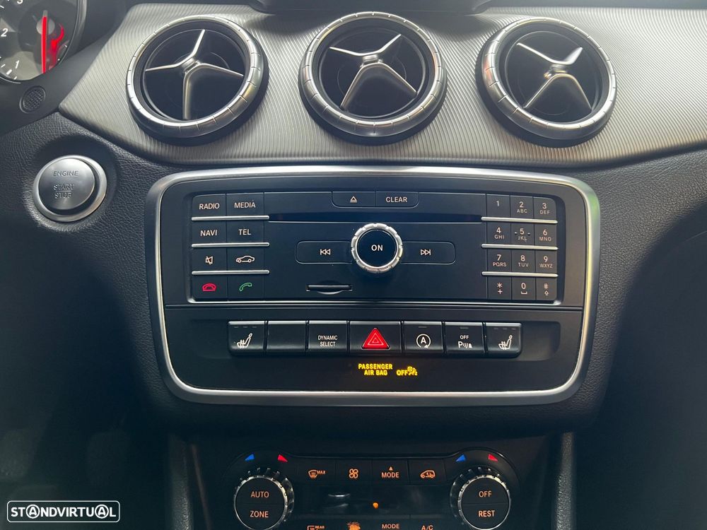 Mercedes-Benz CLA 180 d Shooting Brake - 43