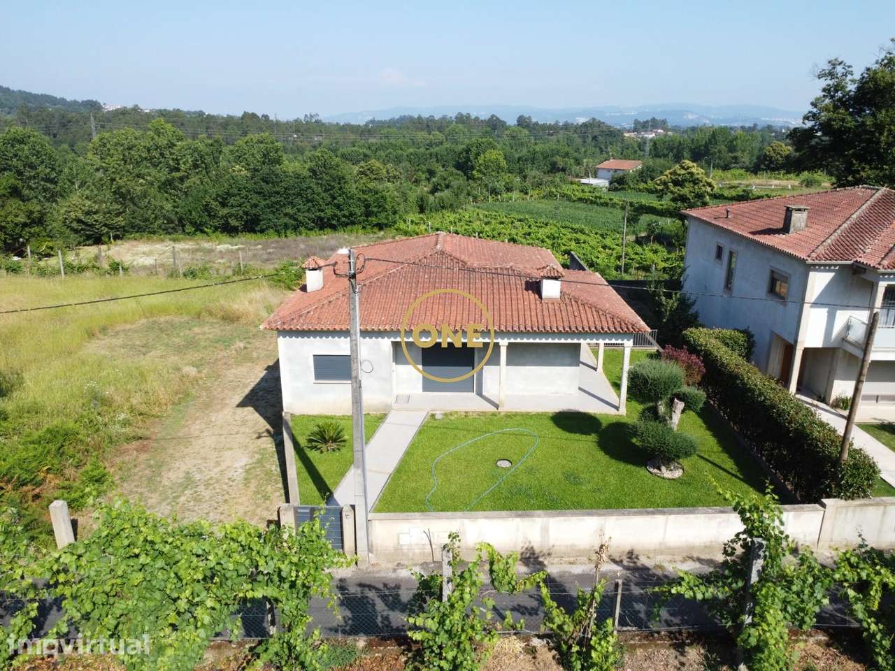 Moradia T3 com Suite e Terreno de 800 m2 em Atiães, Vila Verde - Grande imagem: 4/22