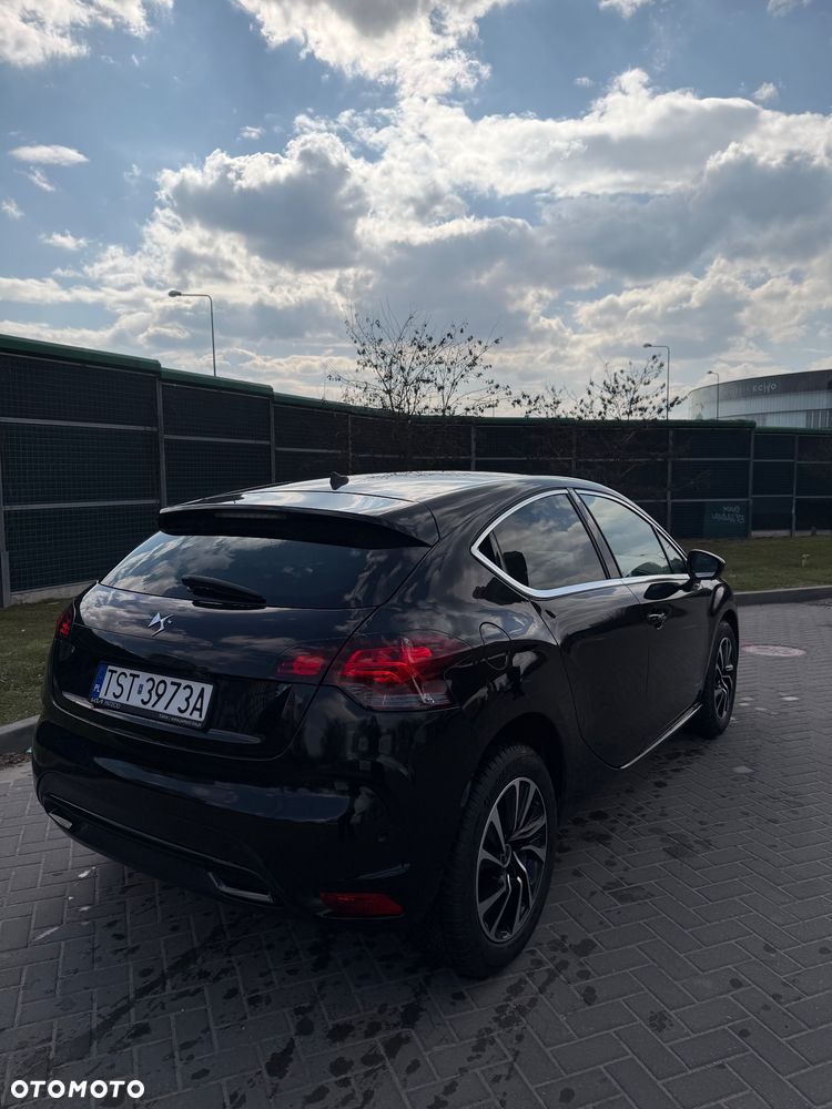 DS Automobiles DS 4 - 10