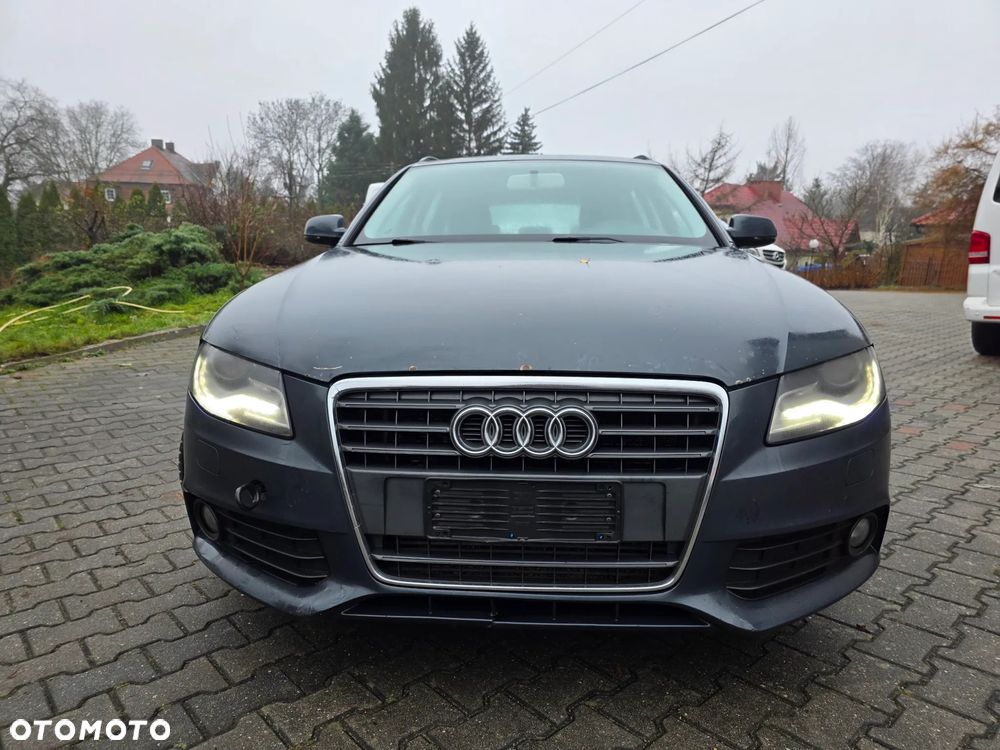 Audi A4 Avant 2.0 TDI DPF multitronic Ambiente - 2