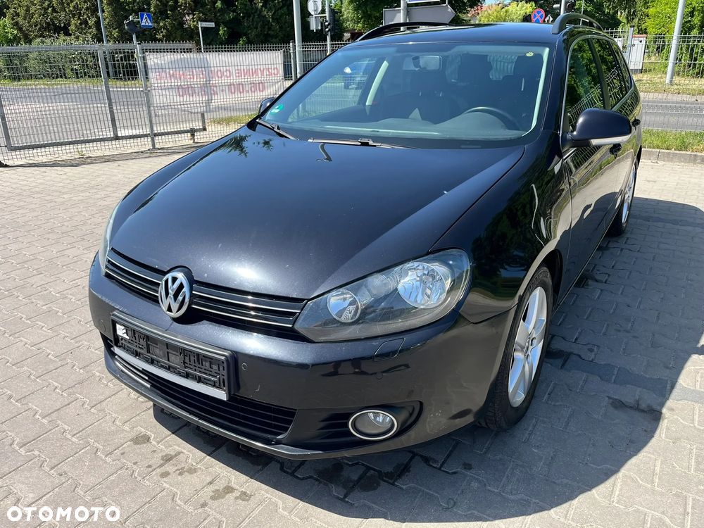 Volkswagen Golf 1.6 TDI DPF BlueMotion Technology Comfortline - 4