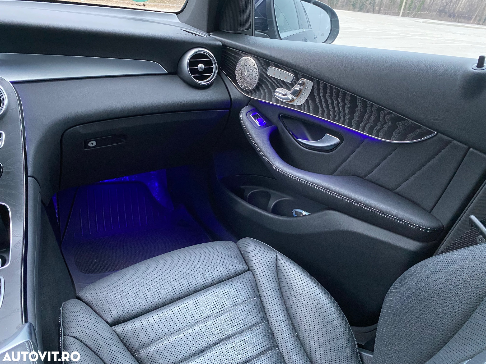 Mercedes-Benz GLC 300 e 4Matic 9G-TRONIC Exclusive - 11