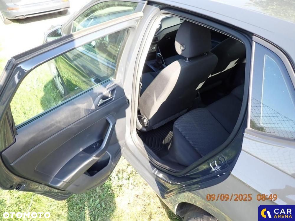 Volkswagen Polo - 21
