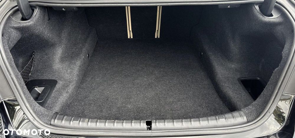BMW Seria 5 520d - 25