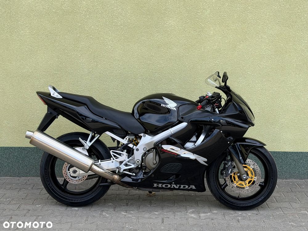 Honda CBR - 7