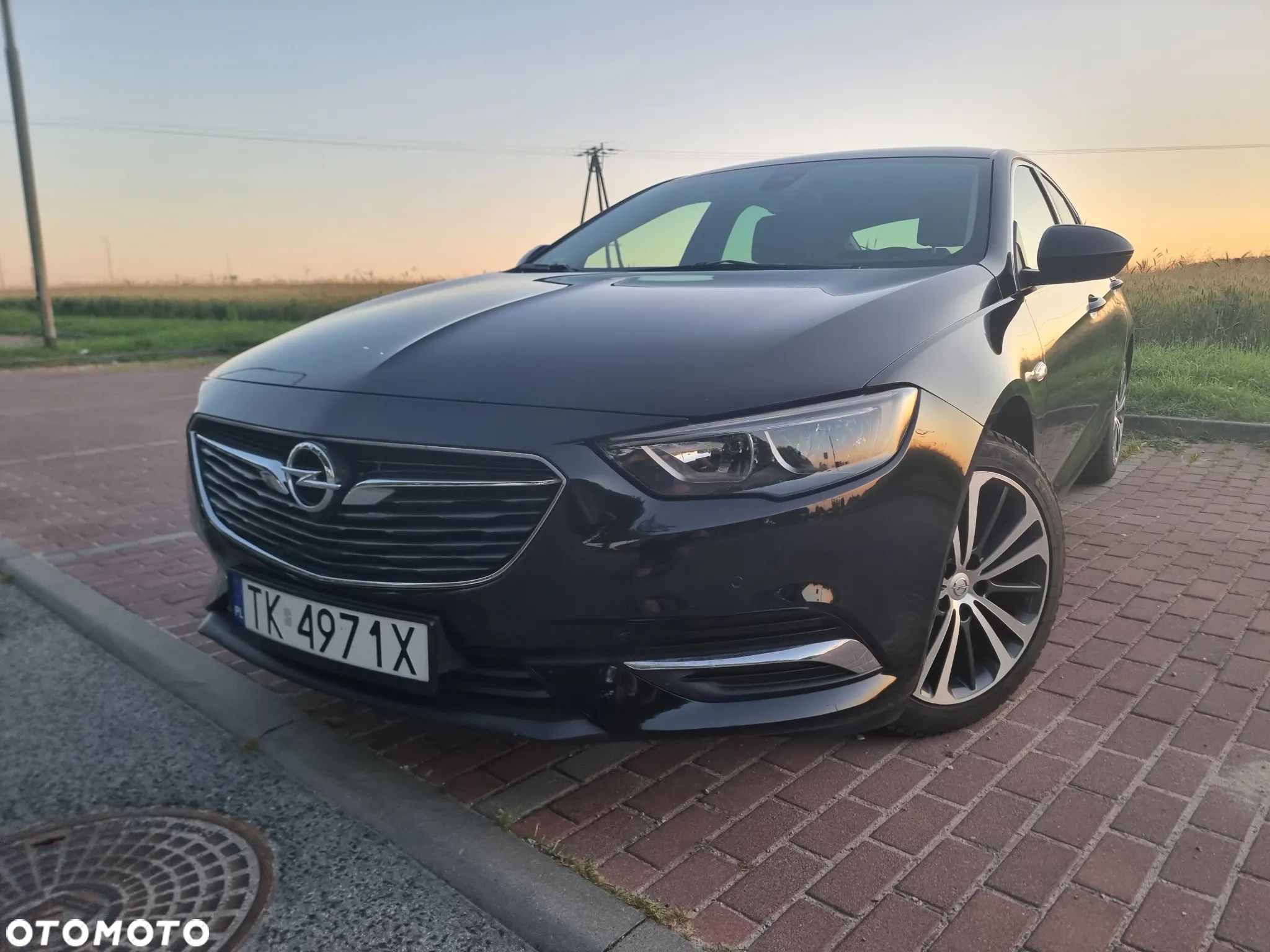 Opel Insignia - 1