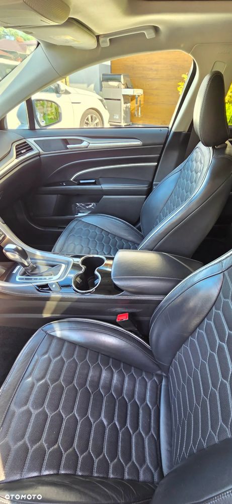 Ford Mondeo Vignale 2.0 TDCi PowerShift - 7