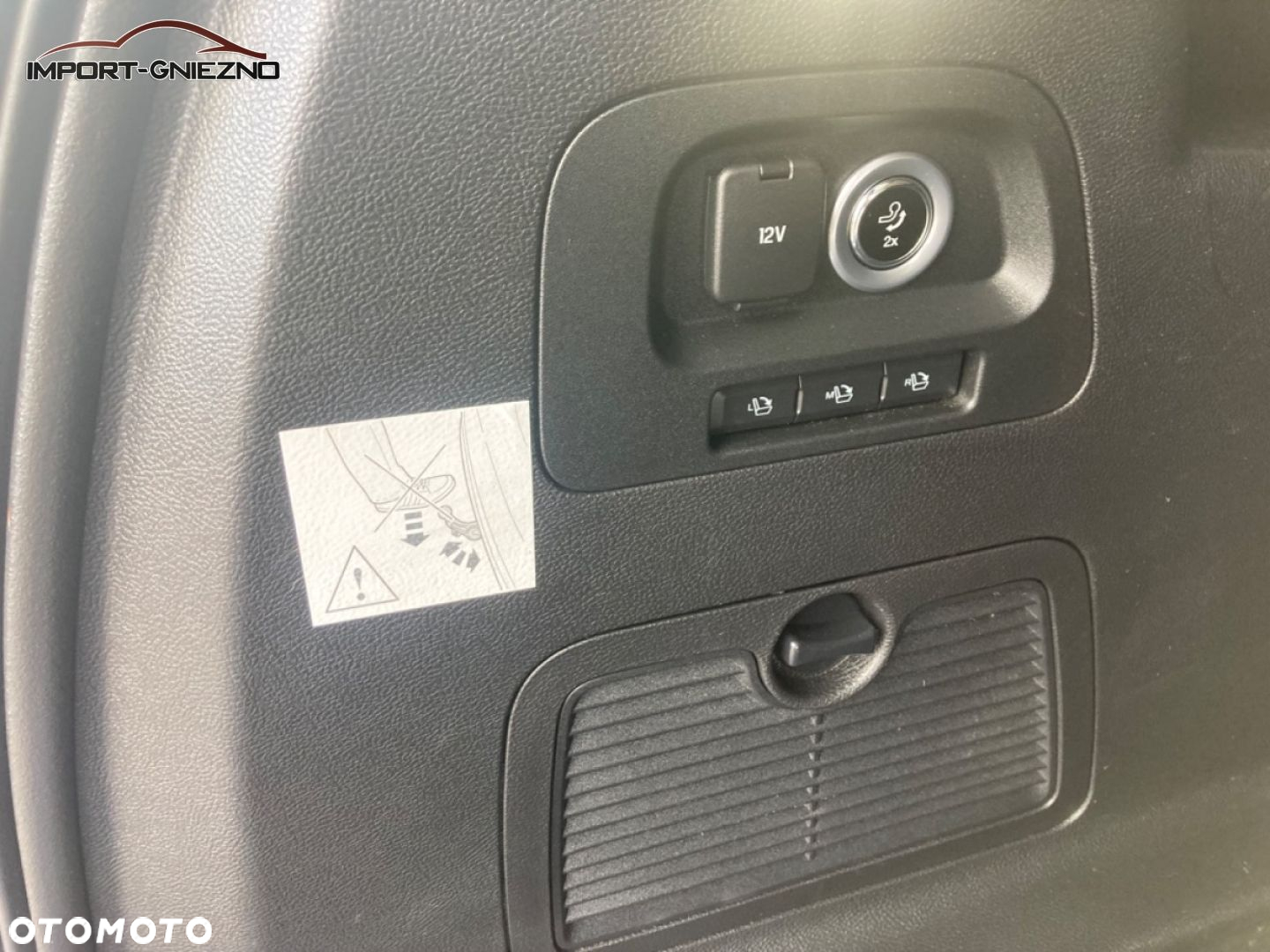 Ford S-Max - 27
