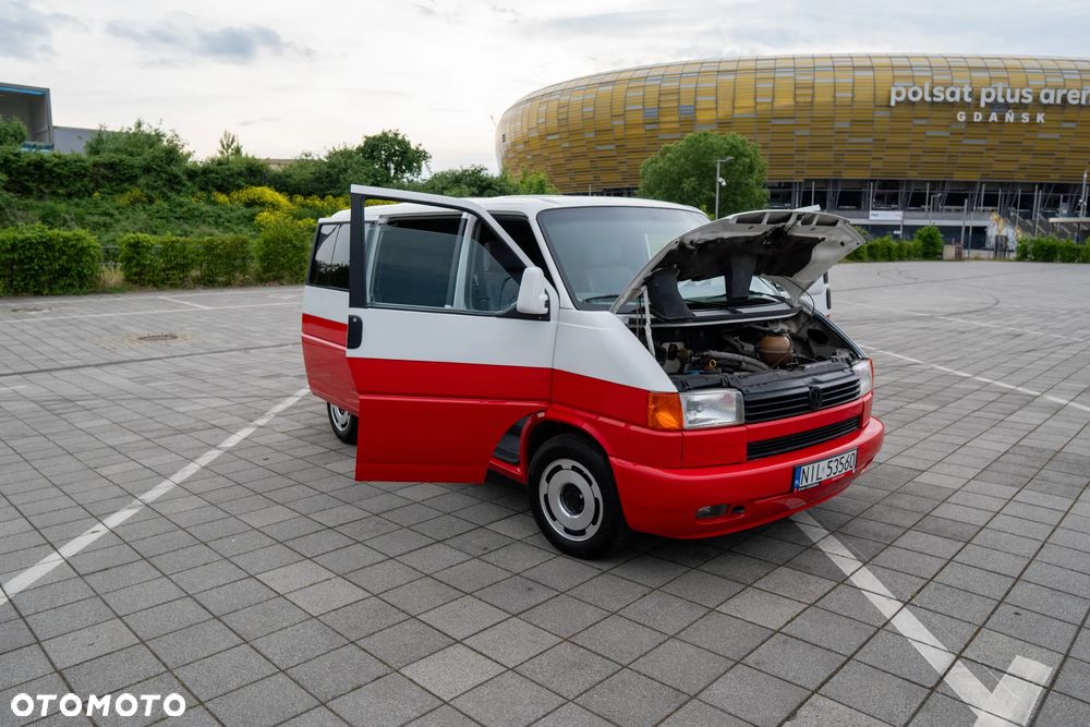 Volkswagen Multivan - 11