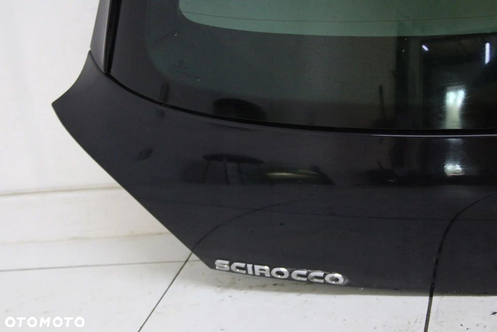 VW SCIROCCO I 2008R- KLAPA POKRYWA BAGAŻNIKA LC9X - KOD LAKIERU - 6