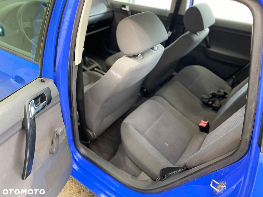 Volkswagen Polo 1.4 16V Basis - 15
