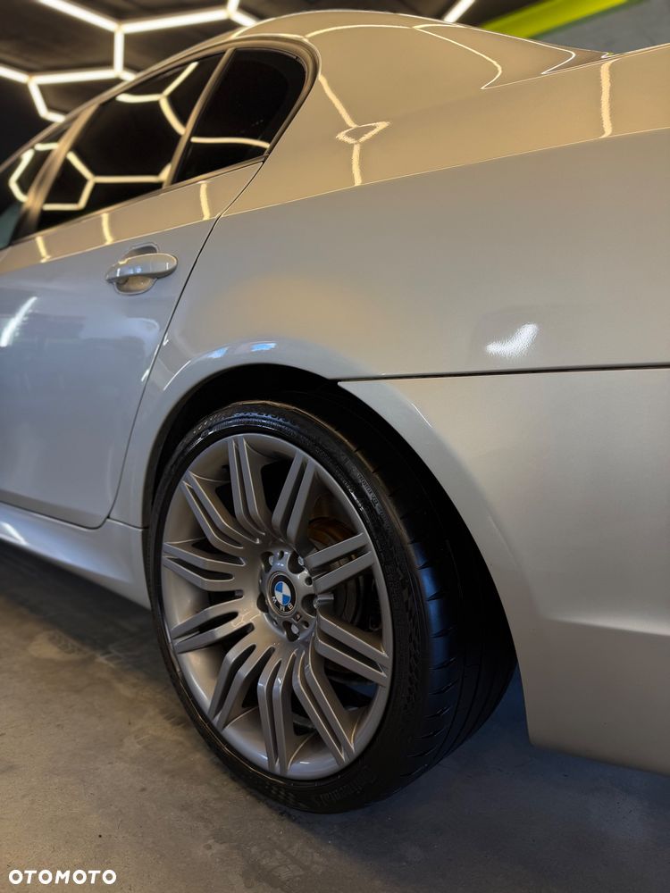 BMW Seria 5 530d - 27