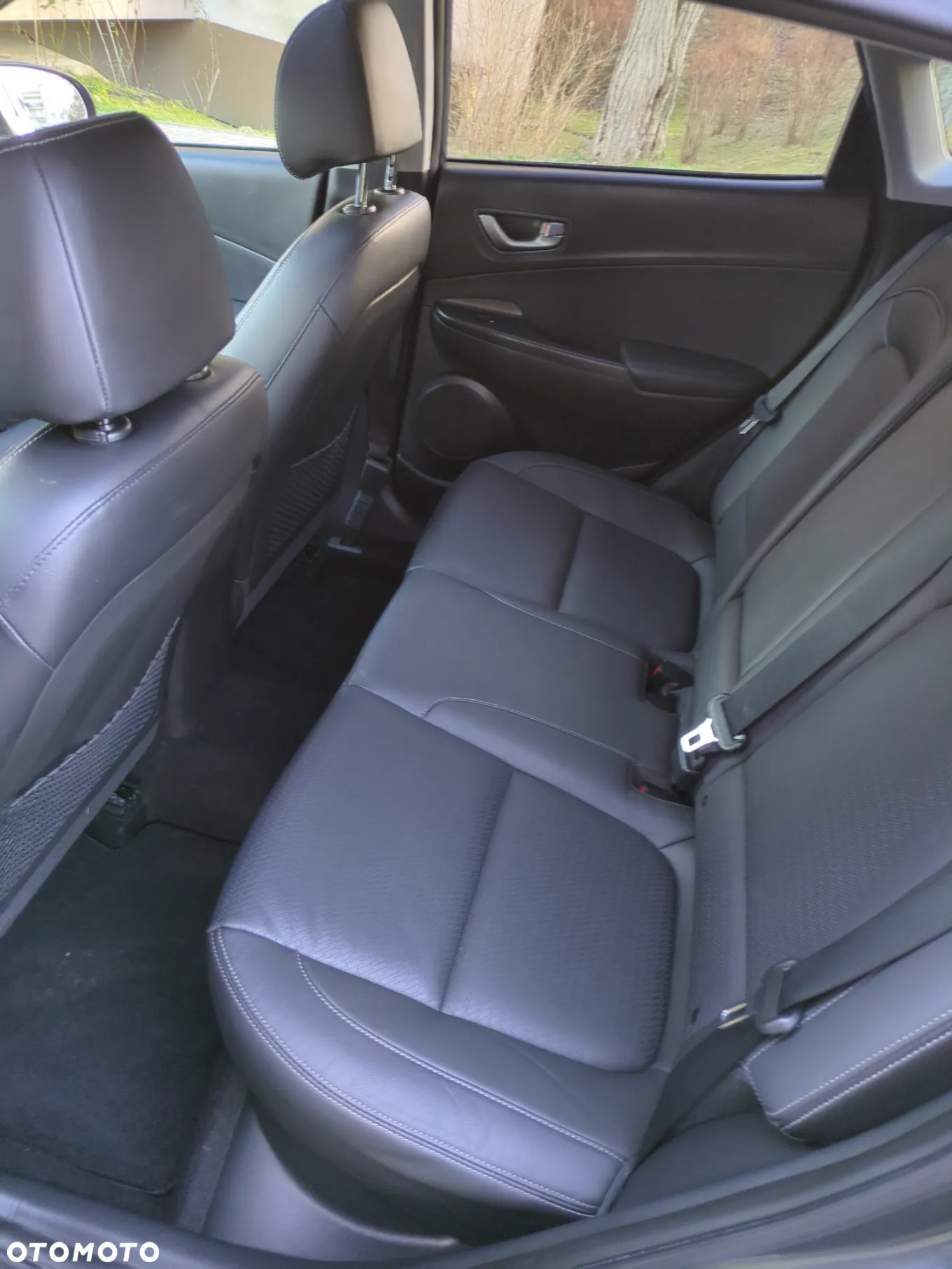 Hyundai Kona 1.6 T-GDI DCT Premium - 8