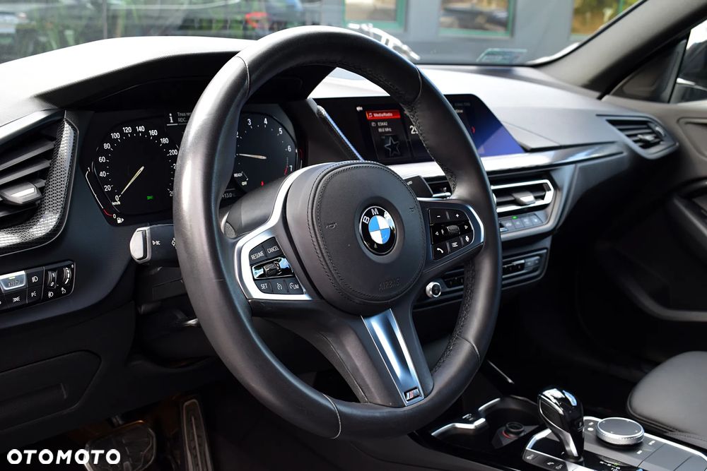 BMW Seria 2 218i M Sport - 4