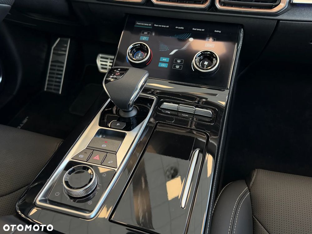 Jetour X70 Plus - 10