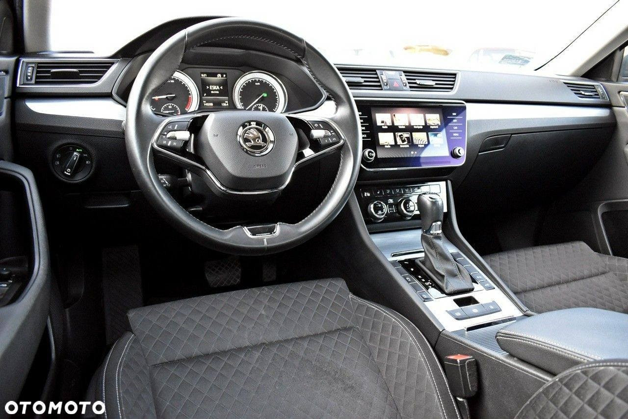 Skoda Superb 2.0 TDI Ambition DSG - 13