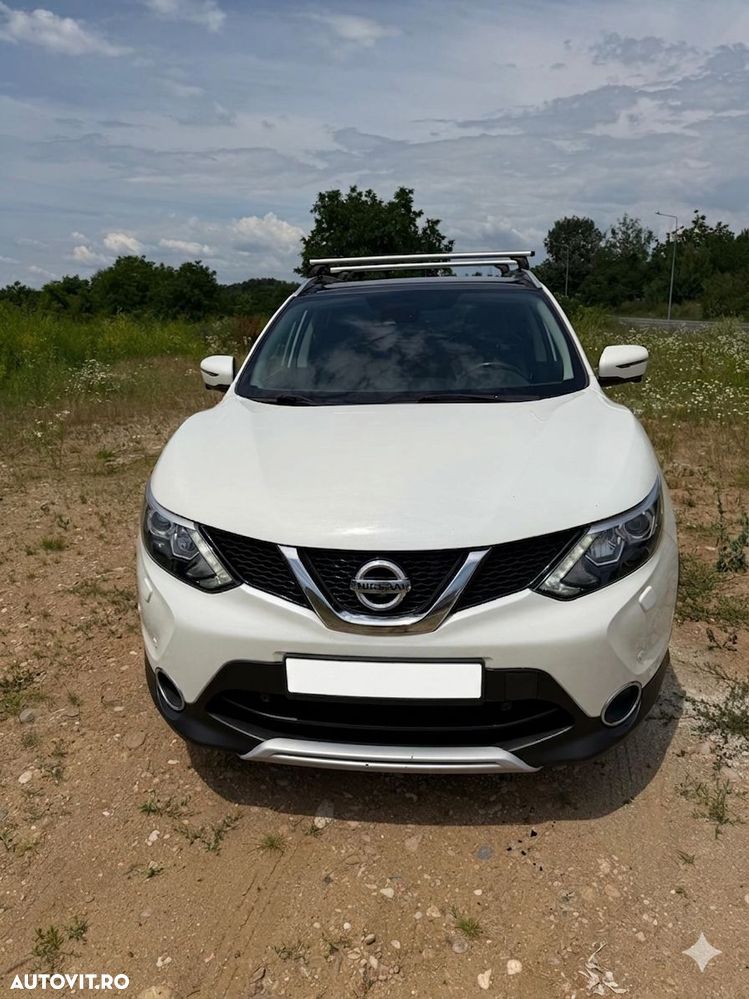 Nissan Qashqai 1.6 DCI Start/Stop X-TRONIC Tekna - 2