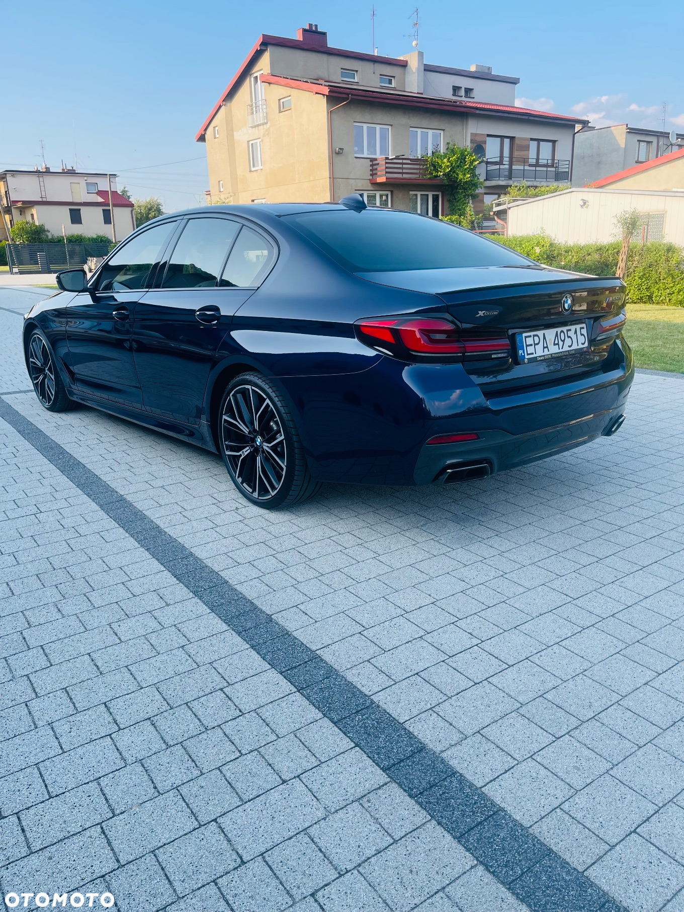 BMW Seria 5 M550i xDrive sport - 6