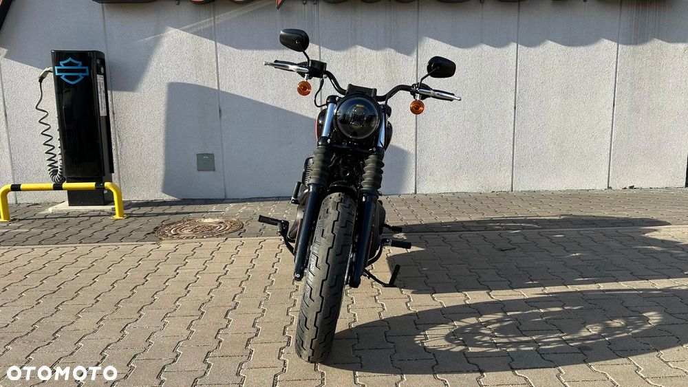 Harley-Davidson Softail Street Bob - 8