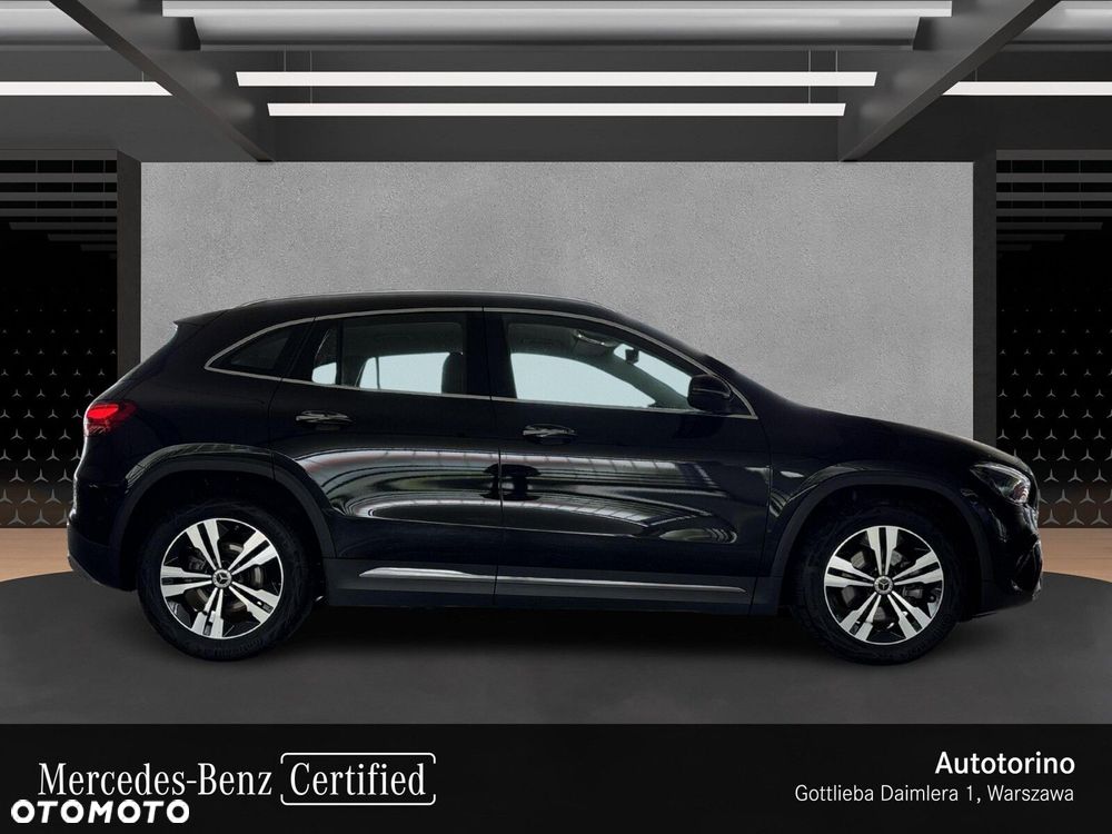 Mercedes-Benz GLA - 6