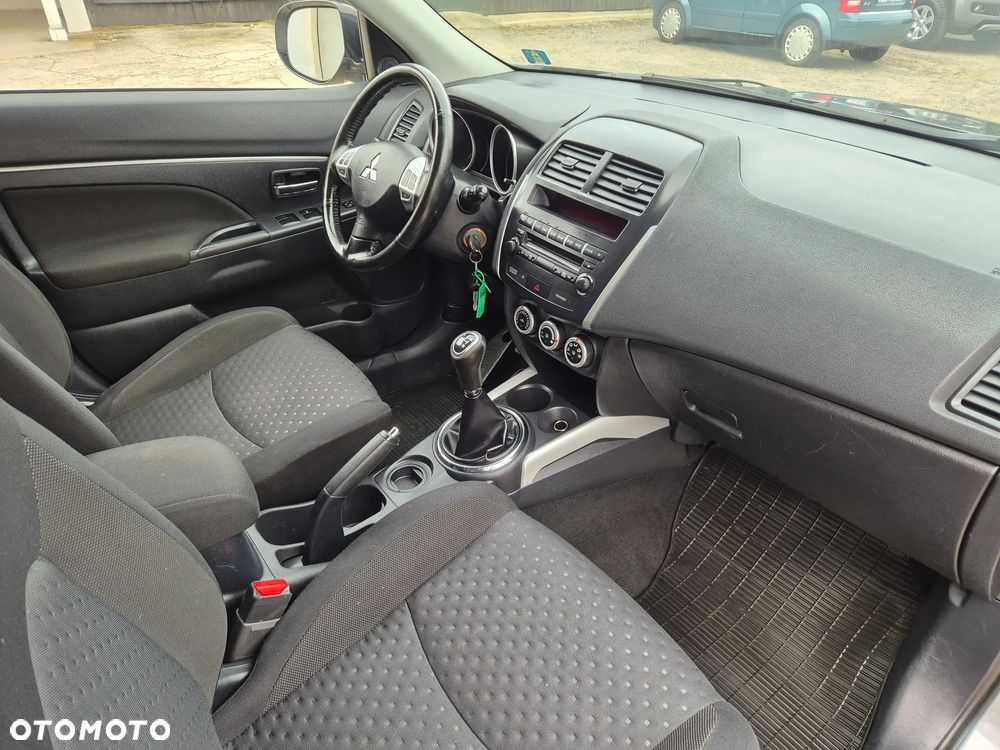 Mitsubishi ASX 1.6 2WD Instyle - 16