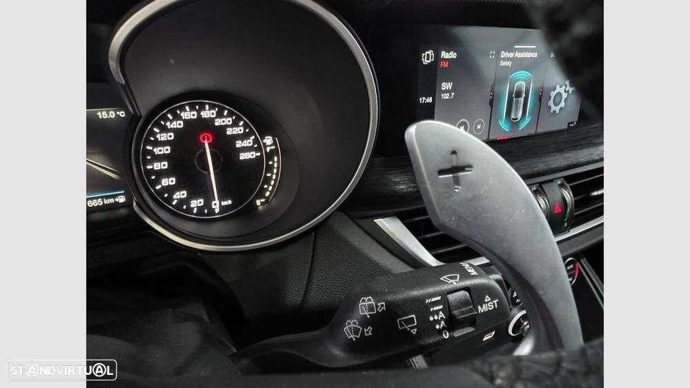 Alfa Romeo Stelvio 2.2 D Super AT8 — fotografia 17