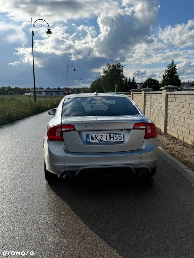 Volvo S60 T5 Geartronic Momentum - 6
