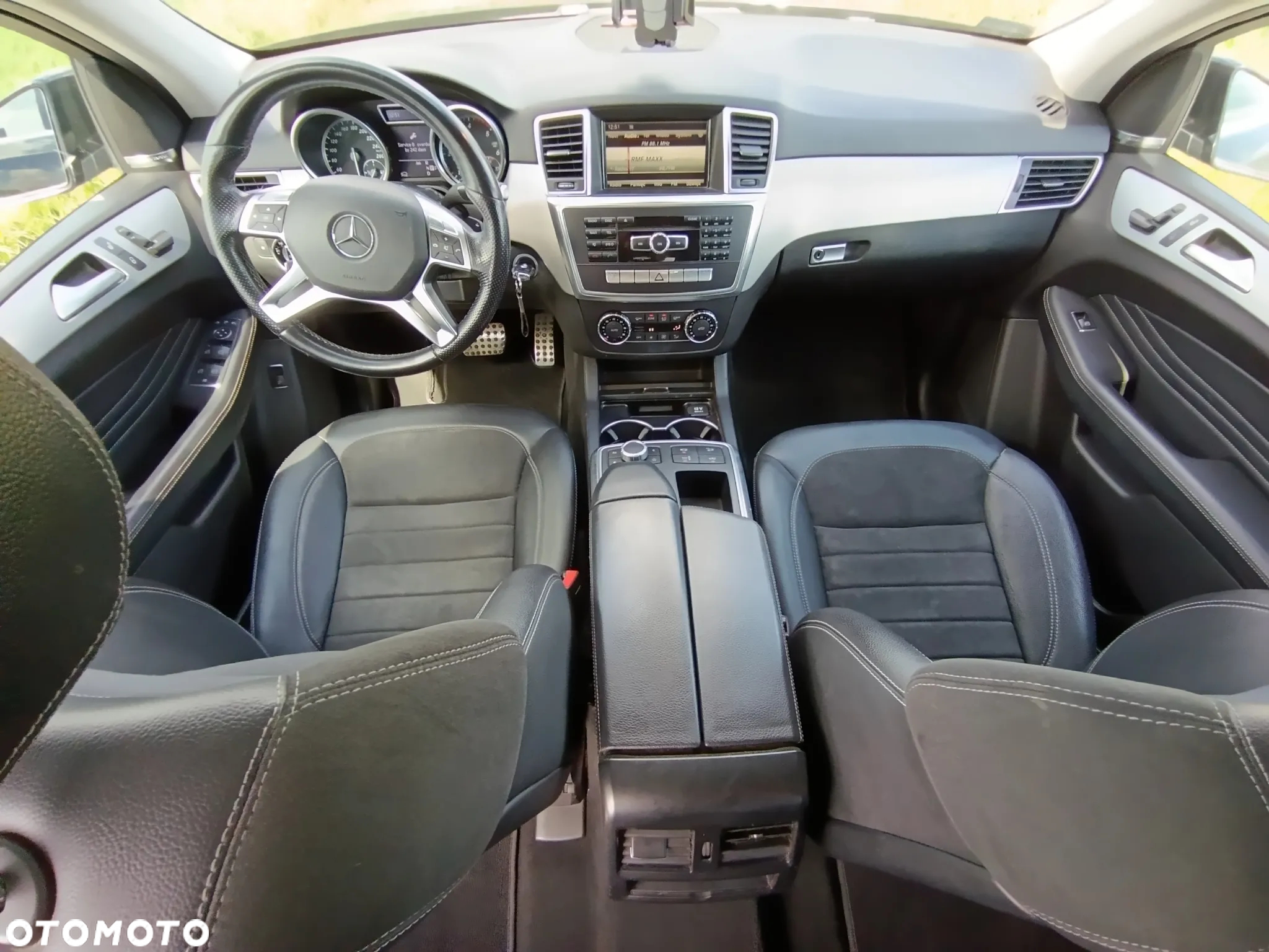 Mercedes-Benz ML 350 BlueTec 4-Matic - 17