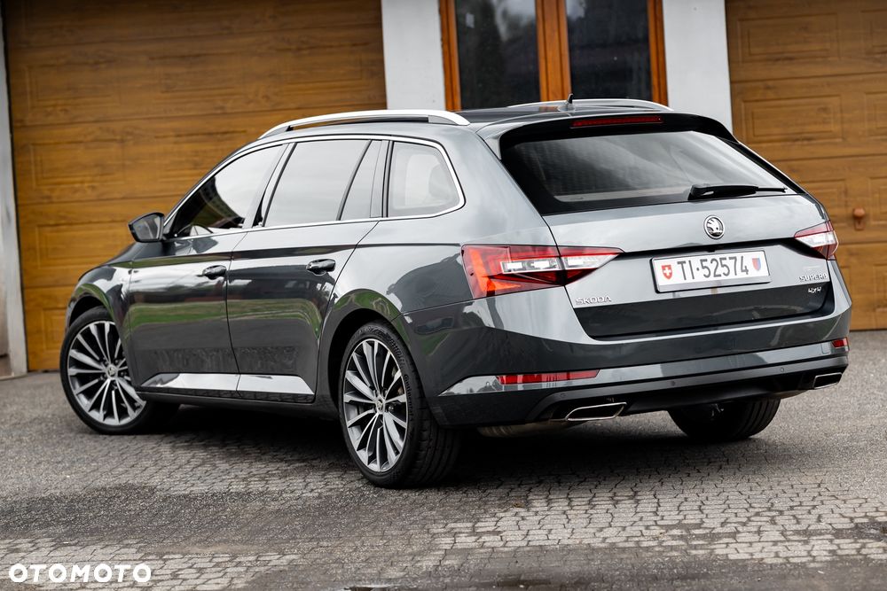 Skoda Superb 2.0 TSI 4x4 DSG L&K - 9