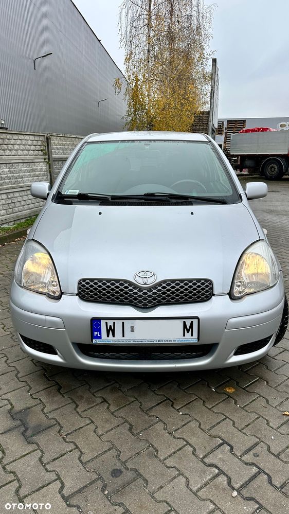 Toyota Yaris 1.0 Luna - 3