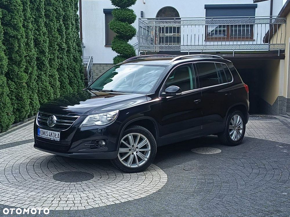 Volkswagen Tiguan - 2