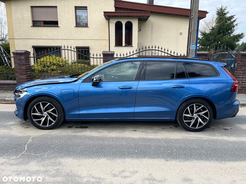Volvo V60 T8 AWD Twin Engine Geartronic R-Design - 7