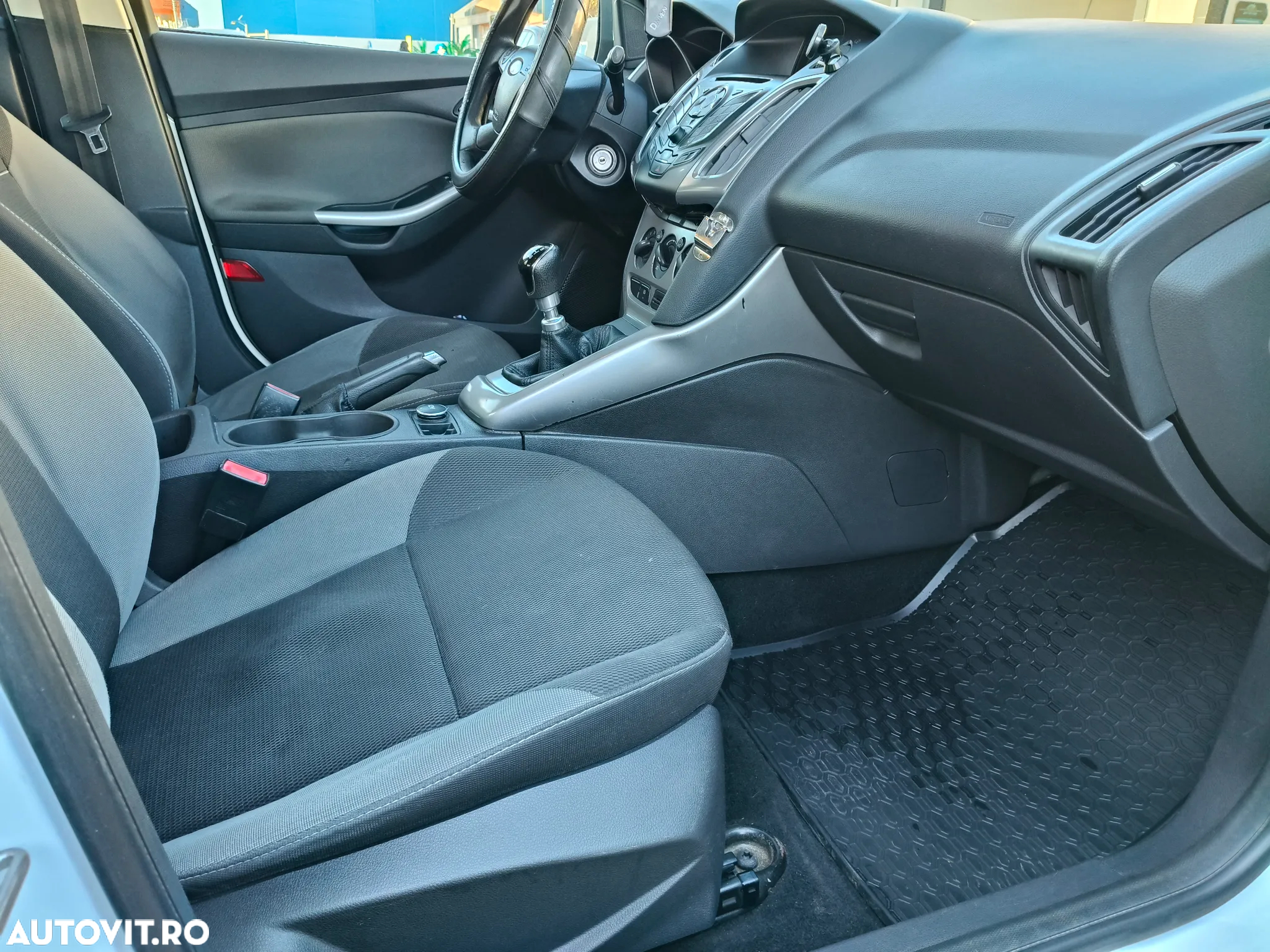 Ford Focus - 9