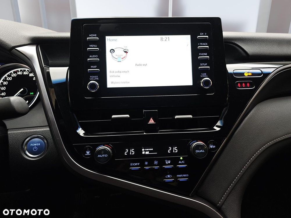 Toyota Camry 2.5 Hybrid Comfort CVT - 17