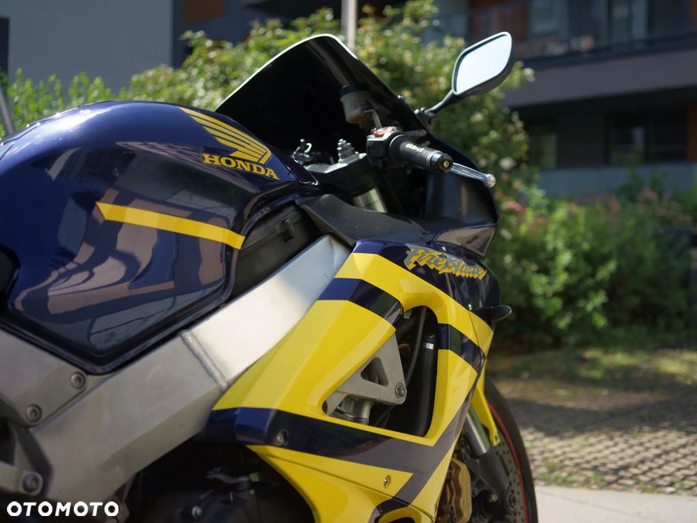 Honda CBR - 10
