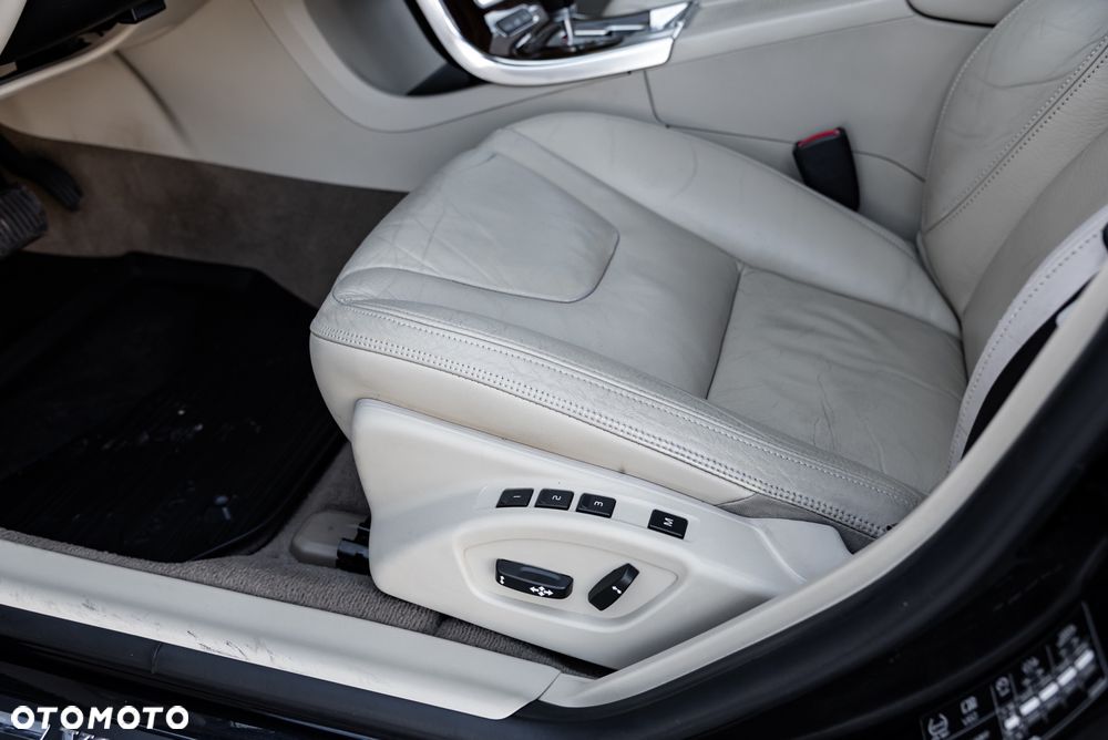 Volvo V60 T6 AWD Geartronic Summum - 19